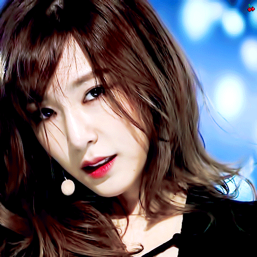 tiffanyyoung,Tiffany美国演员 黄美英 tiffanyyoung 少女时代 绝了