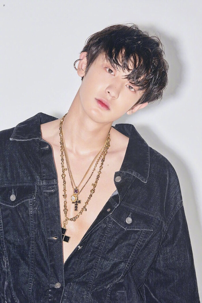 exo五辑后续《love shot》灿烈预告照