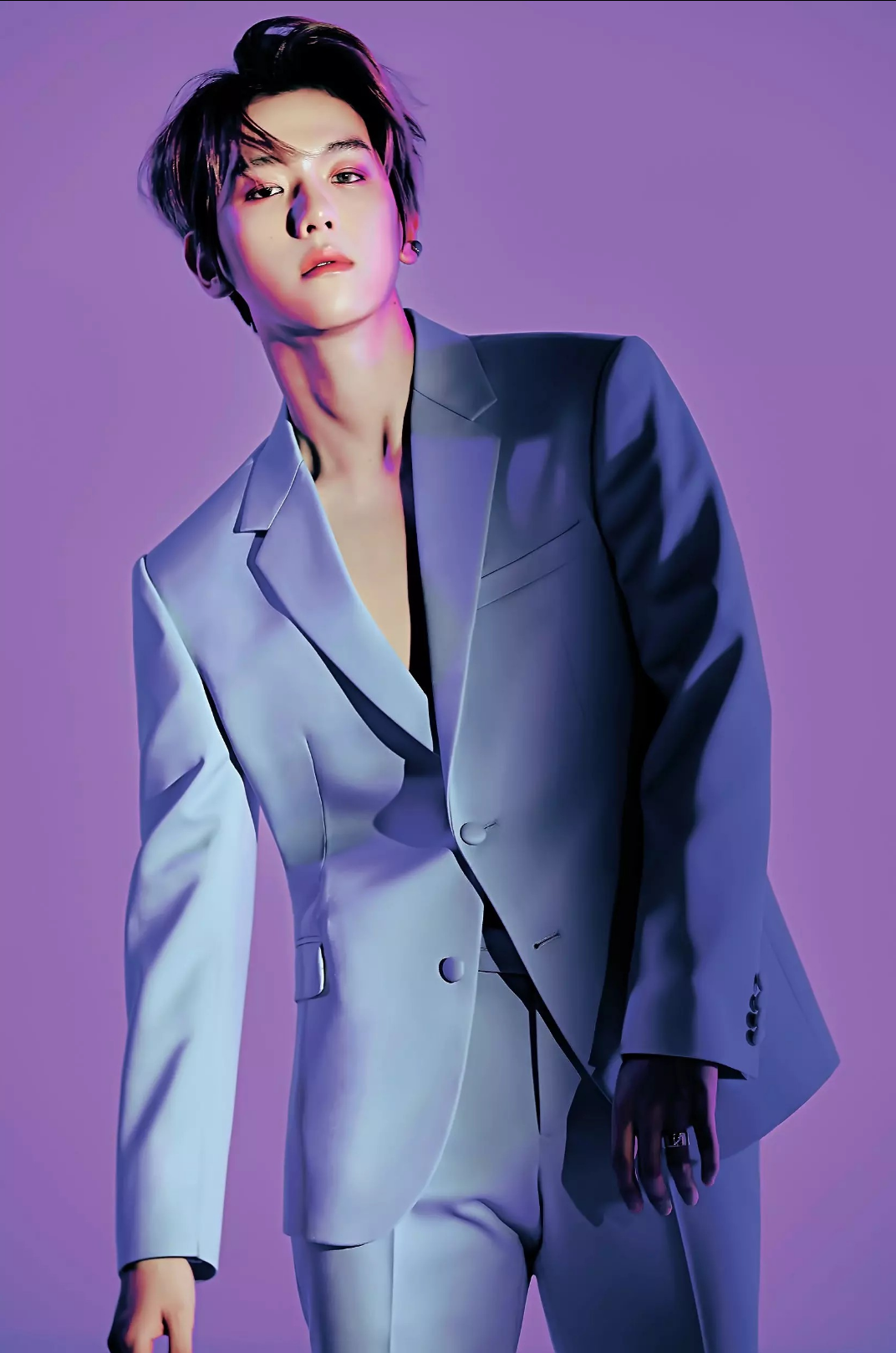 伯贤# 《love shot》专辑预告