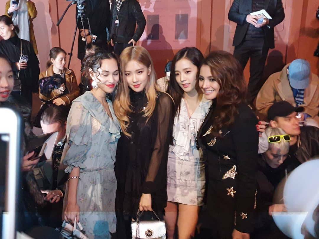 blackpink jisoo&rosé