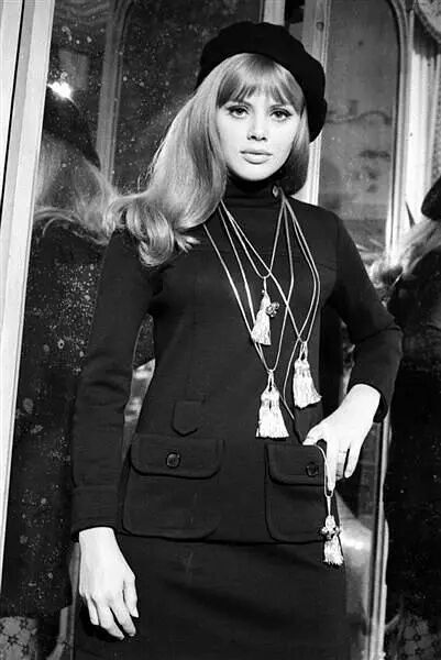 布里特艾克拉诺 britt ekland 1942年～瑞典女演员