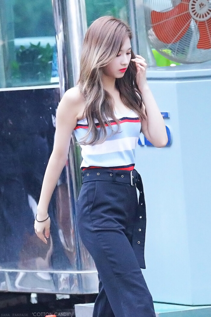 twice凑崎纱夏sana
