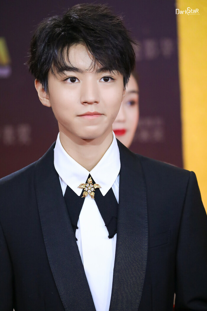 王俊凯# #tfboys王俊凯# #tfboys# cr dark_star_王俊凯个人站