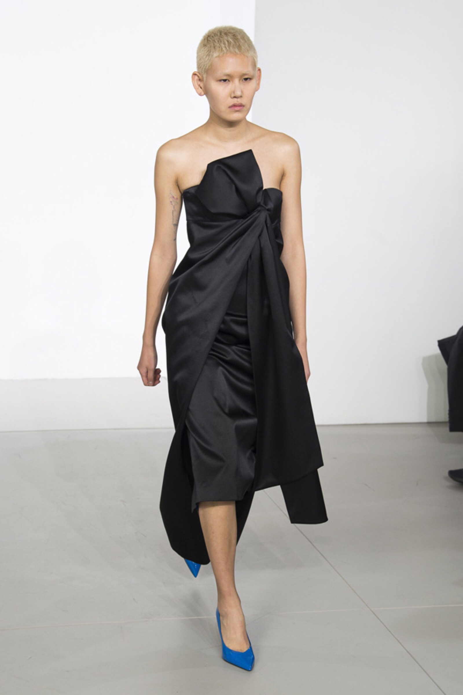 michael kors(迈克高仕)于纽约时装周发布2018秋冬系列高级成衣