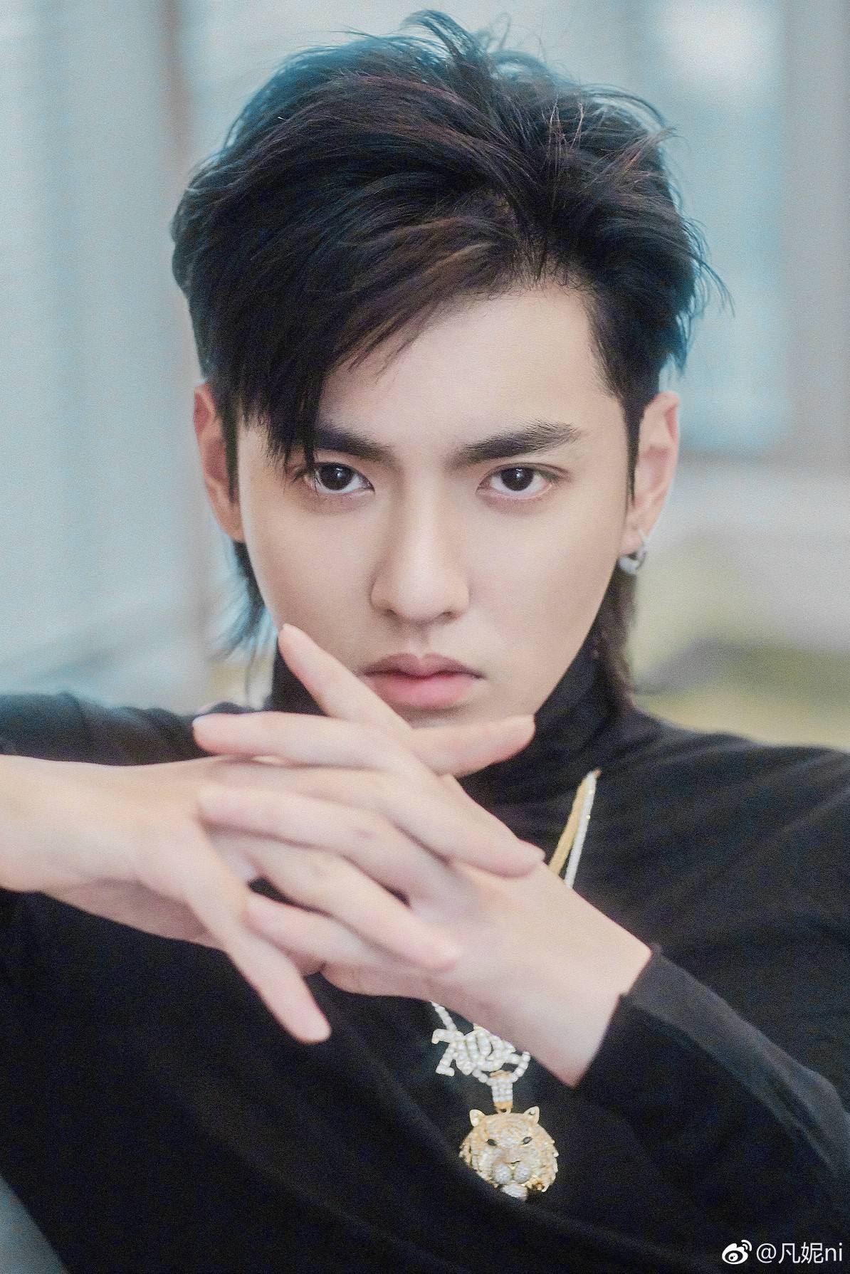 吴亦凡 kris 男头像壁纸 明星制作人 综艺男神 美男帅哥 freestyle