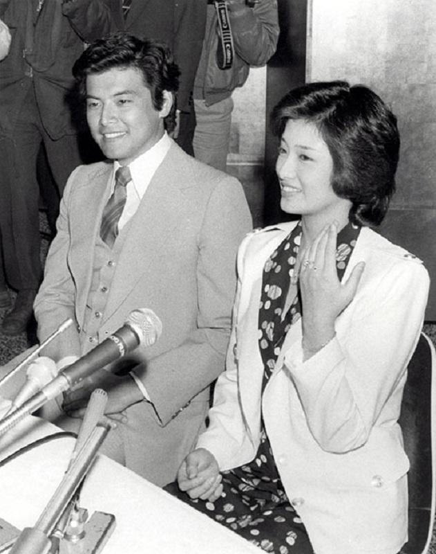 山口百惠