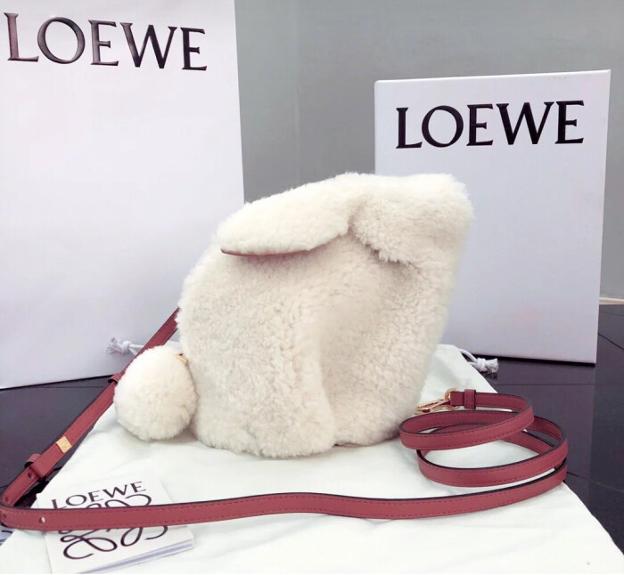 loewe.兔子包