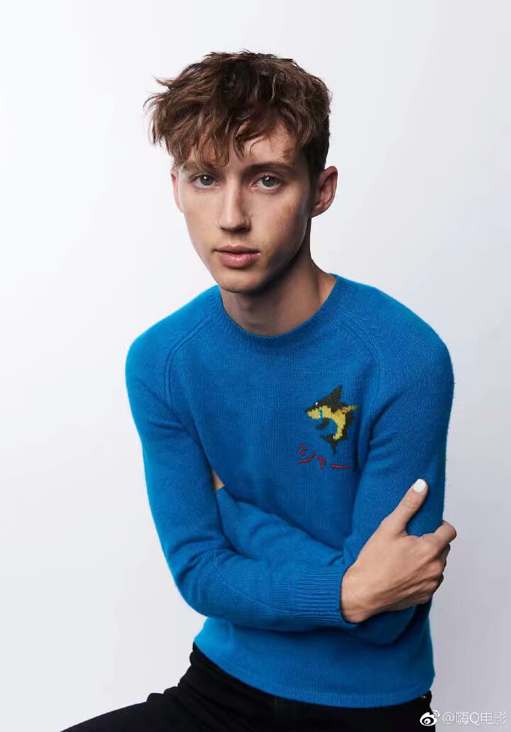 戳爷troye sivan 特洛耶希文 近期 图源水印 [杨晋戈] 侵删