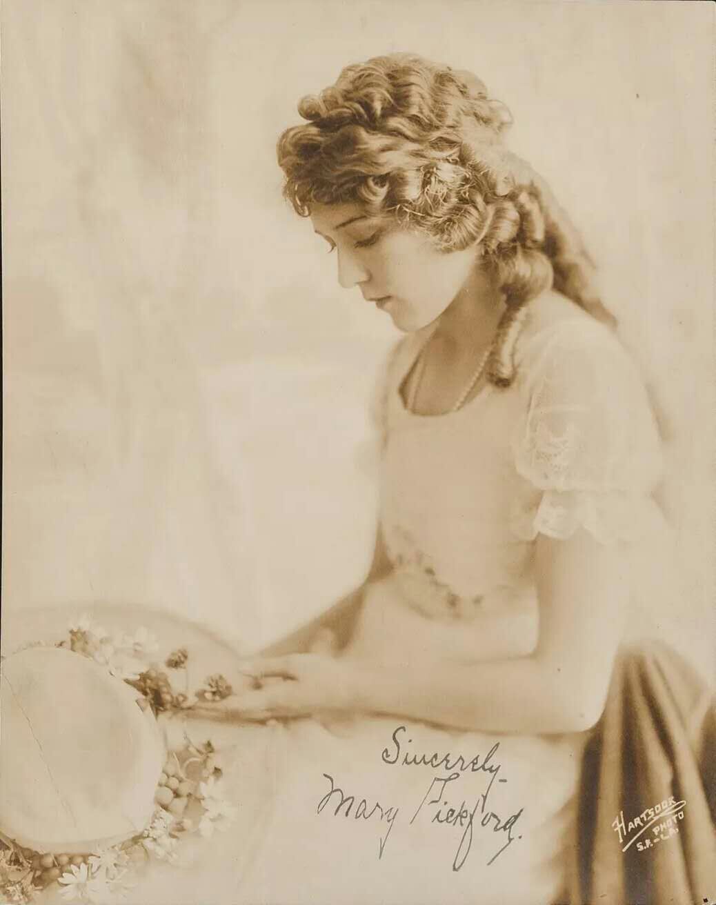 玛丽碧克馥 mary pickford 1892-1979年美国默片女演员