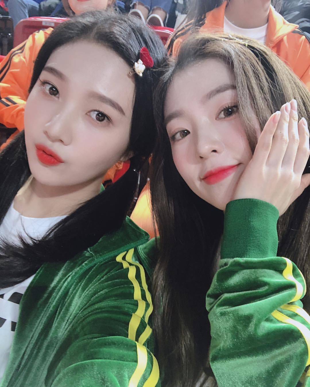 red velvet 朴秀荣joy 裴珠泫irene