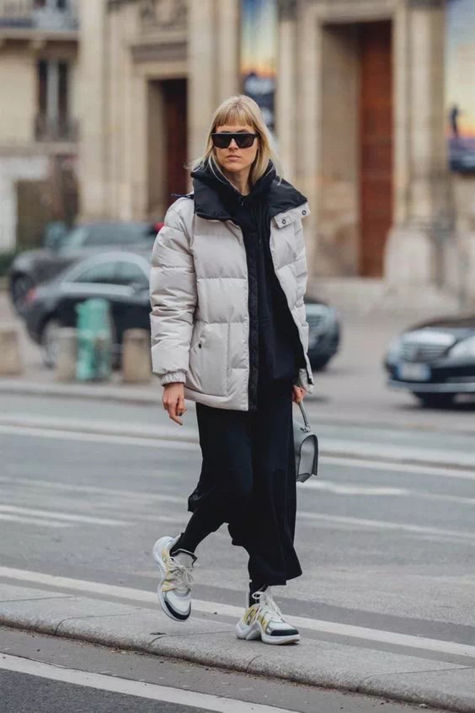 羽绒服穿搭 cr. 公众号@红鹤笔记