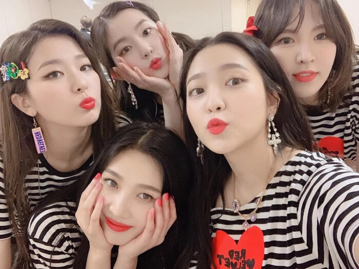 irene私生爆料Wendy,Irene和郑秀晶实锤 red velvet #红丝绒 #irene #wendy #涩琪 #joy #yeri #sm