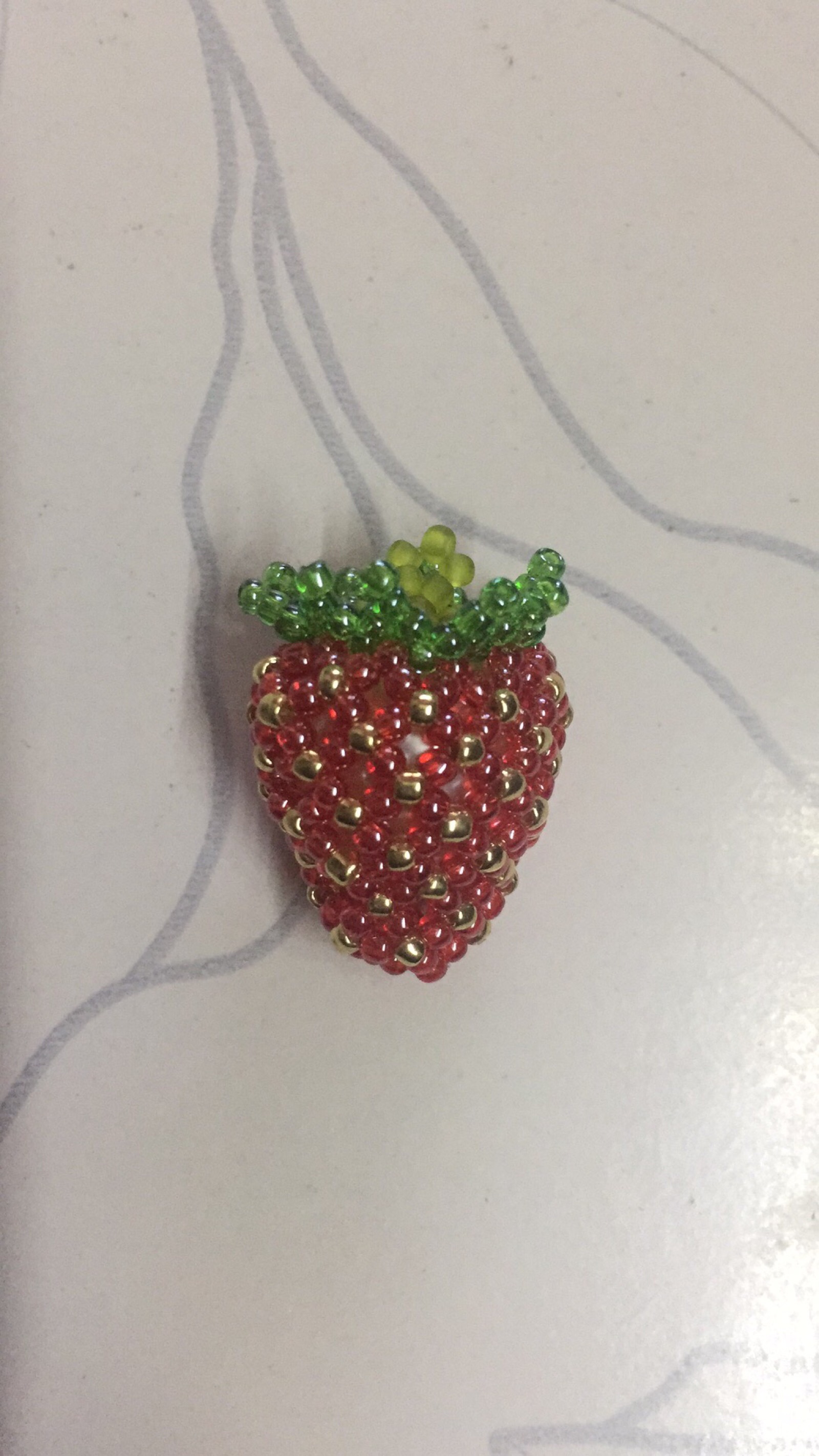 串珠草莓