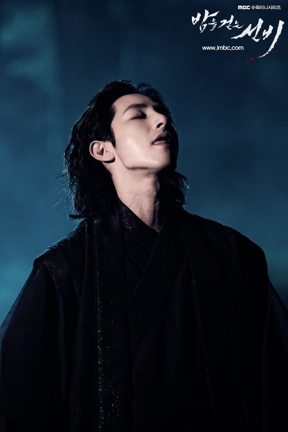 1月15日 23:14   关注  电视剧 夜行书生 明星 李洙赫 评论 收藏