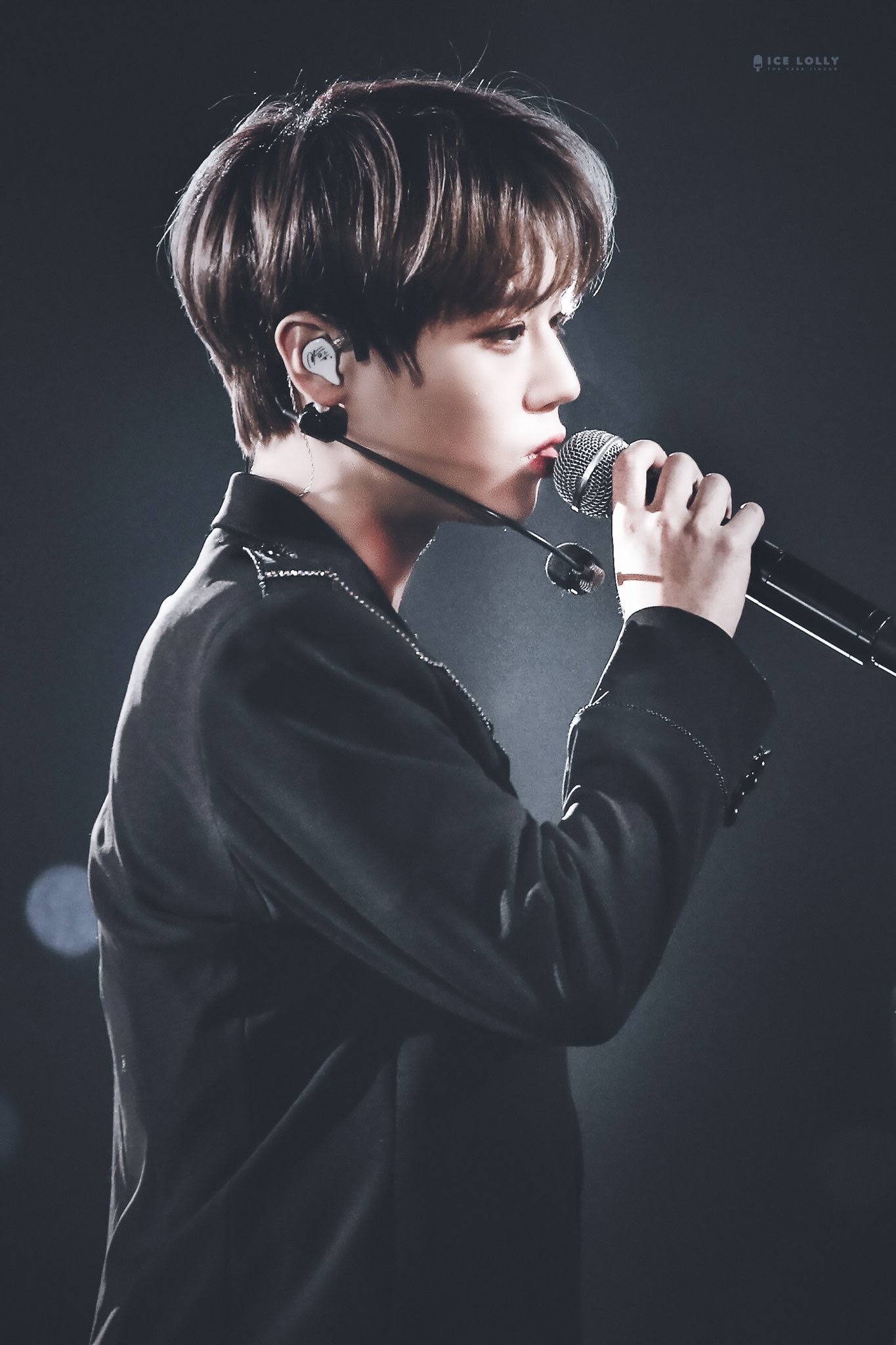朴志训 190115 首尔歌谣大赏饭拍 cr icelolly_jh 完美的侧脸