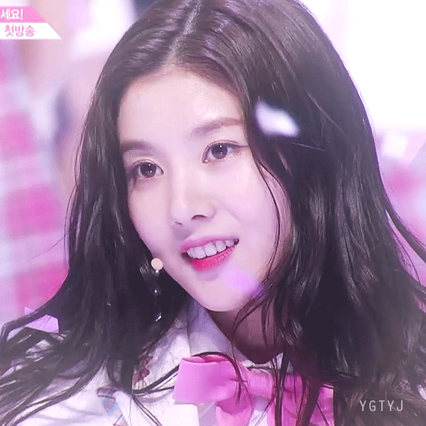 izone/权恩妃/权恩菲/权姐/女士/名人/兔子/eunbi