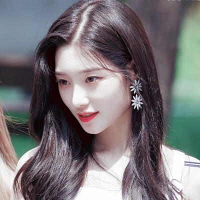 郑采妍 爱豆头像