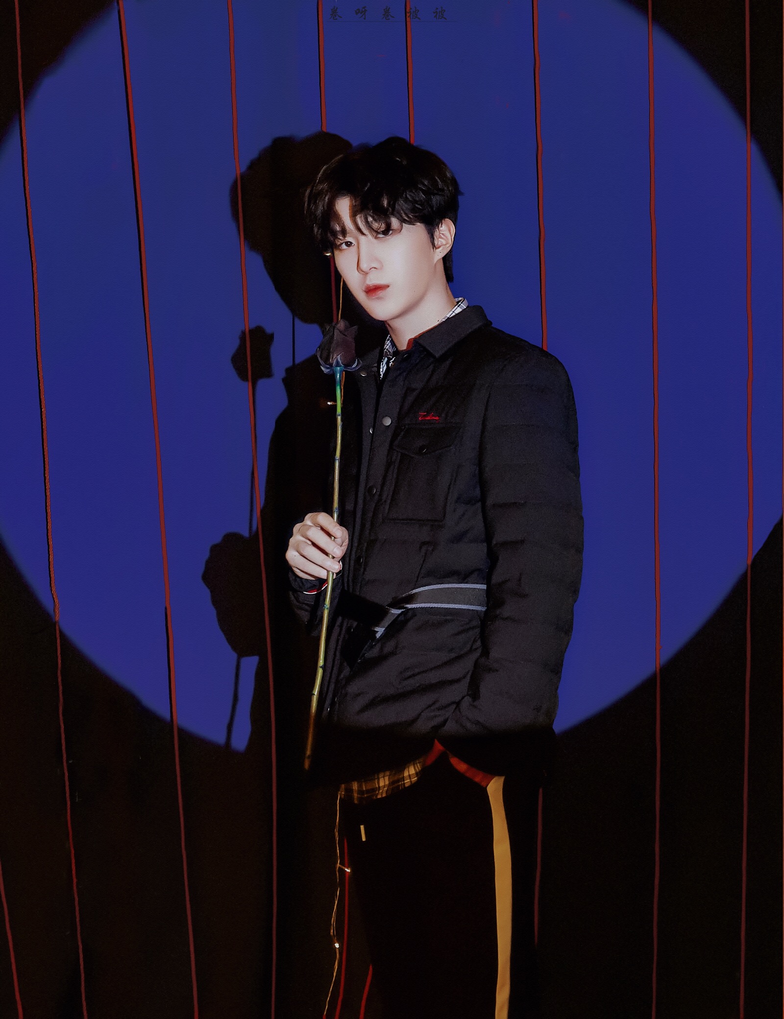 范丞丞 杂志 二传注明:浪漫空掷