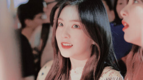 red velvet:裴珠泫 姜涩琪.