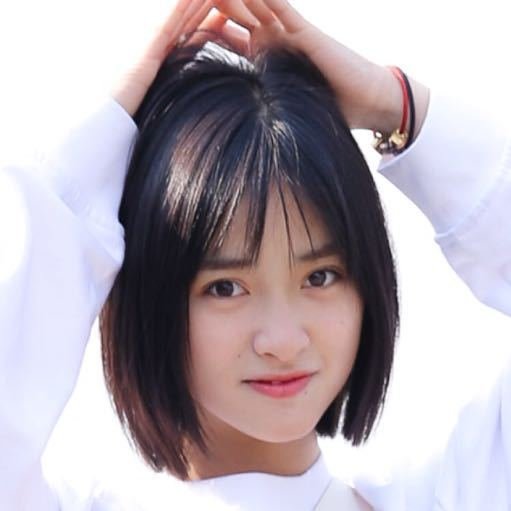 沈月头像