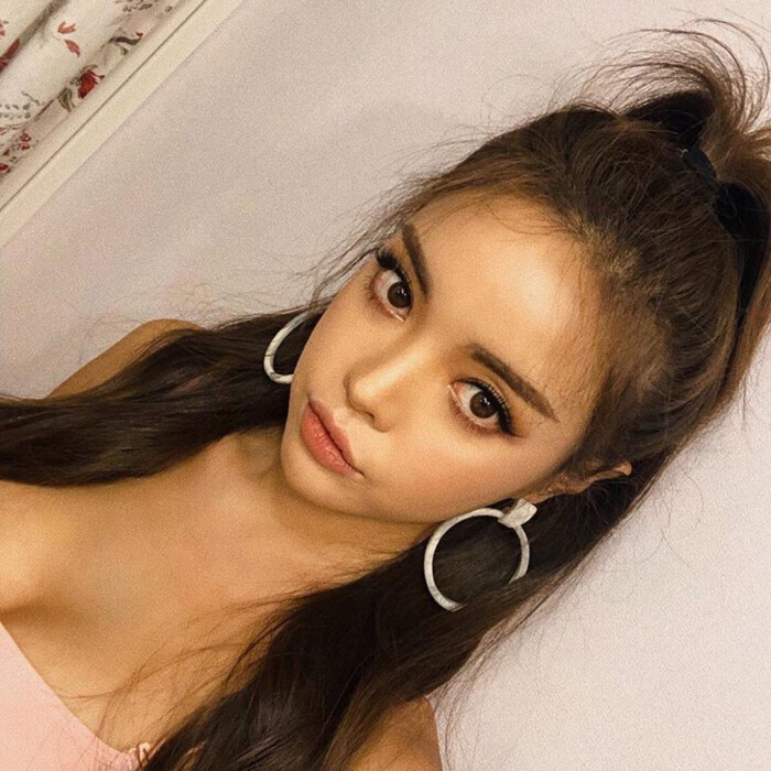 尤里鹅御姐头像·女生头像·女头自截·ins