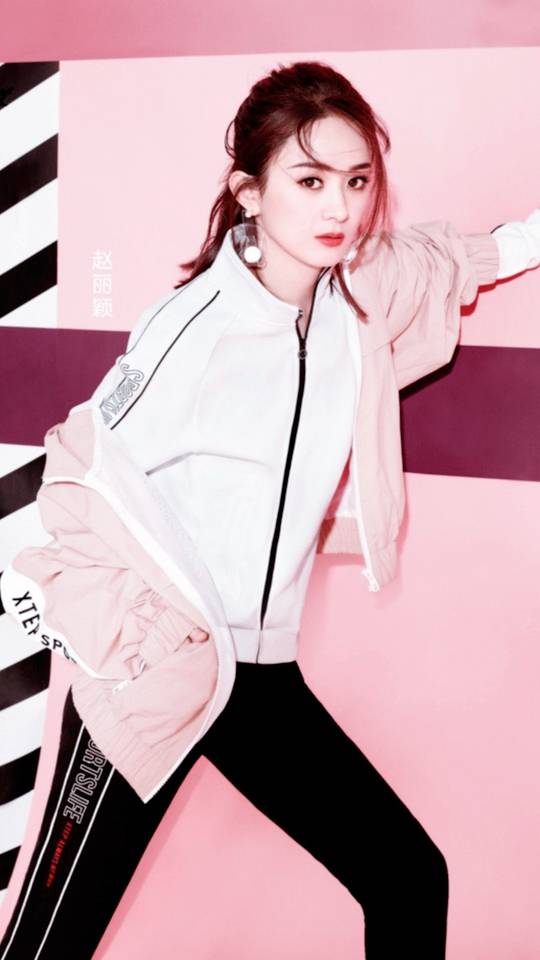 全世界最好的赵丽颖 #代言特步# cr微博