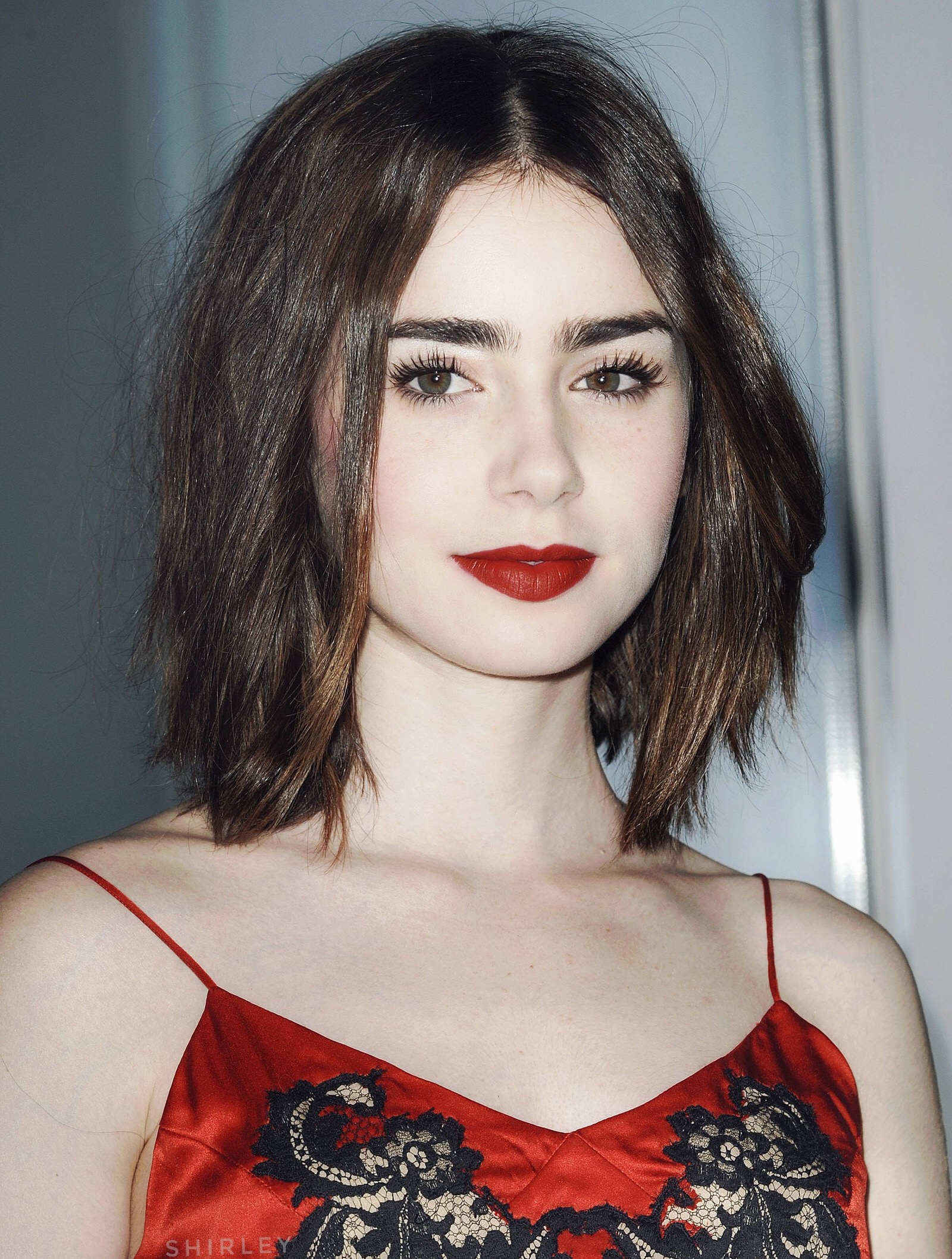 图源微博@崔伦奶糖,我爱莉莉(lily collins