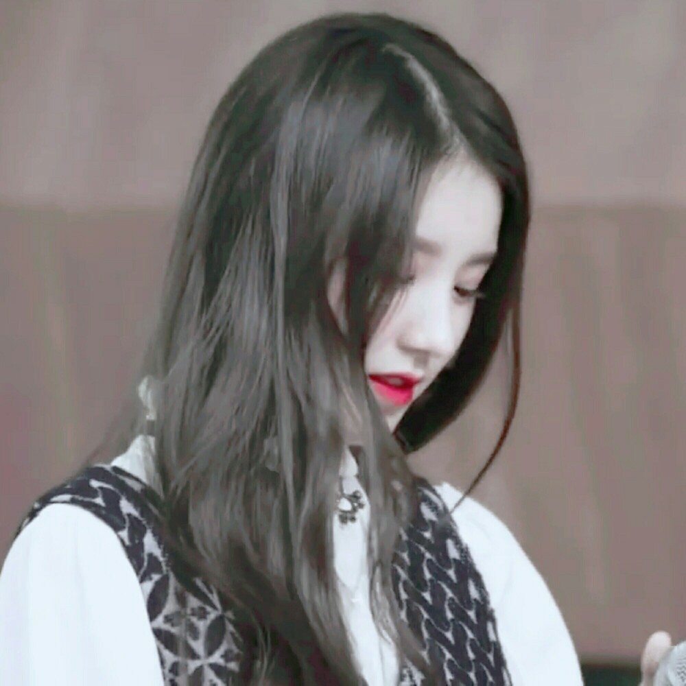 女爱豆头像//田姬振 dt沈颂溪