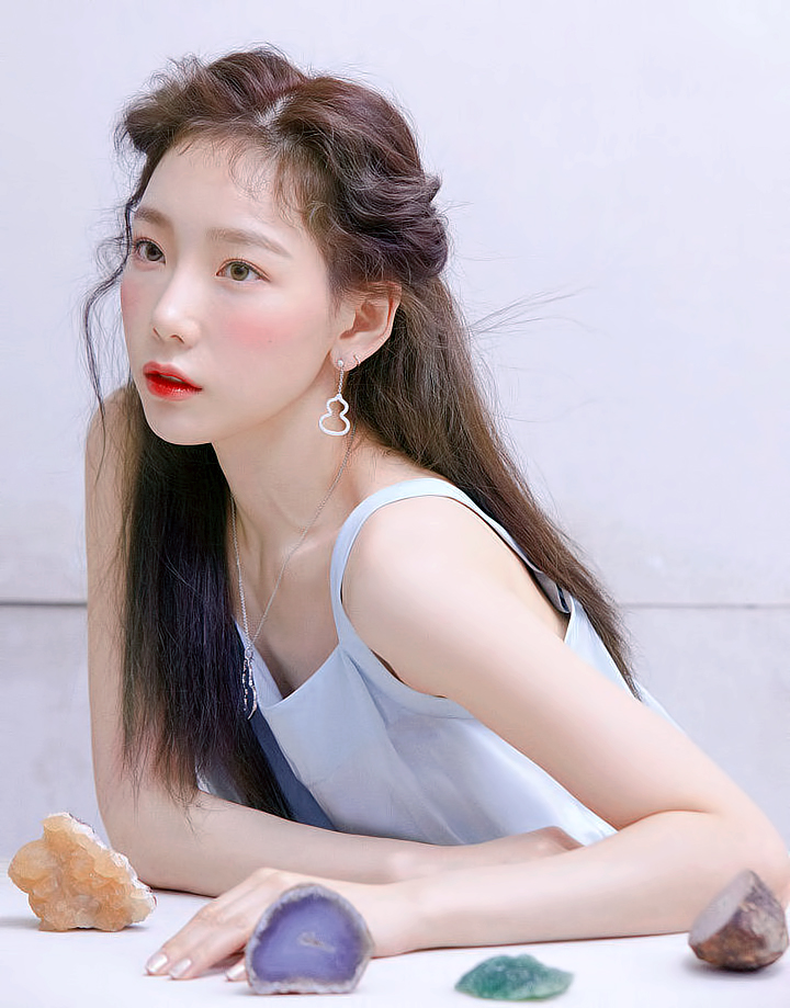 少女时代 taeyeon 泰妍 2019nylon korea三月 饭修去水印