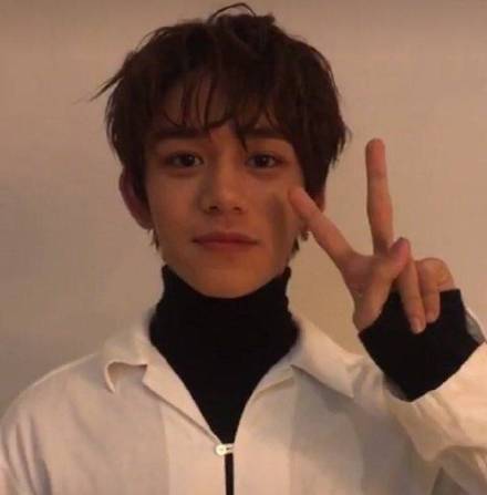 黄旭熙lucas