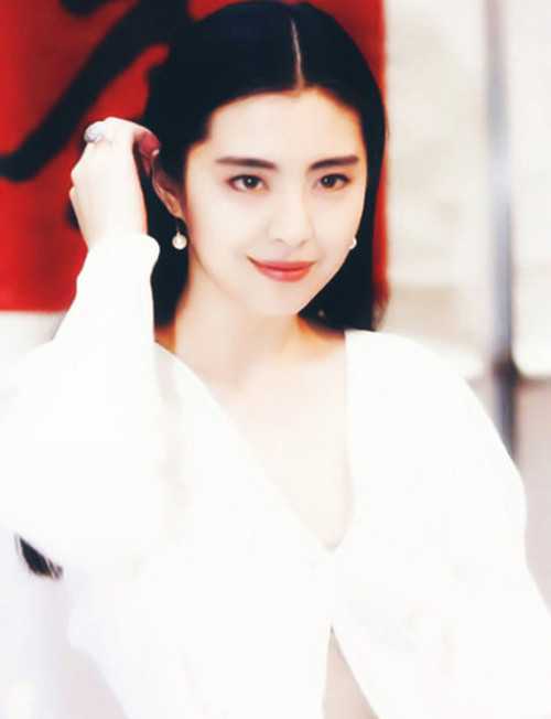 惊艳一代人的大美人——王祖贤