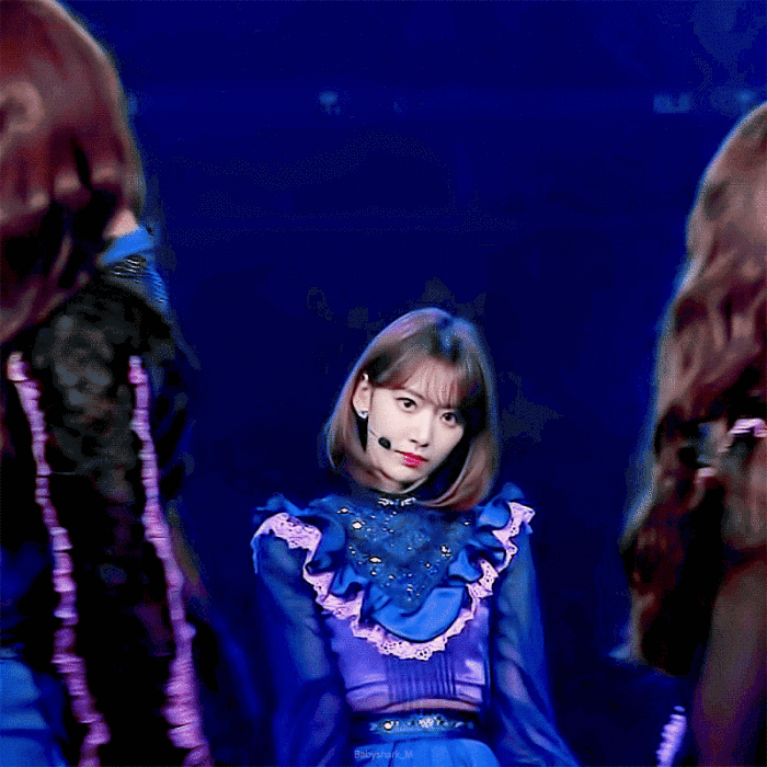 小鲨鱼gura图片gif,小鲨鱼gura izone/宫脇咲良/宫脇咲良/sakura/小亮/小樱花/樱花/gura/老宫/kura