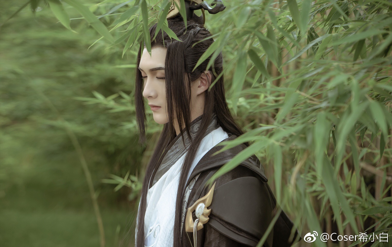 【cos正片】—楚留香手游图源微博:coser希小白