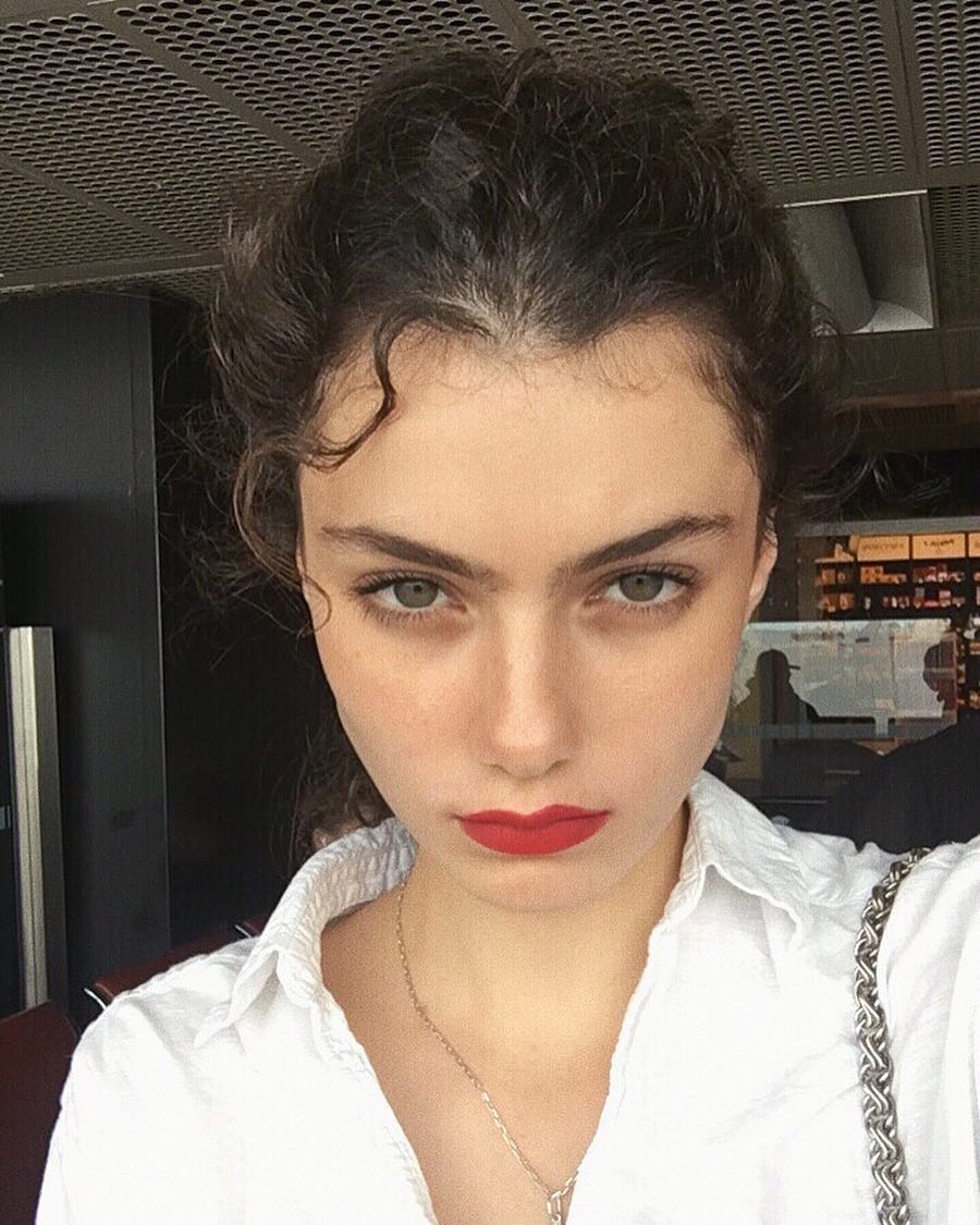 guldana_  2月21日 4:59   关注  评论 收藏