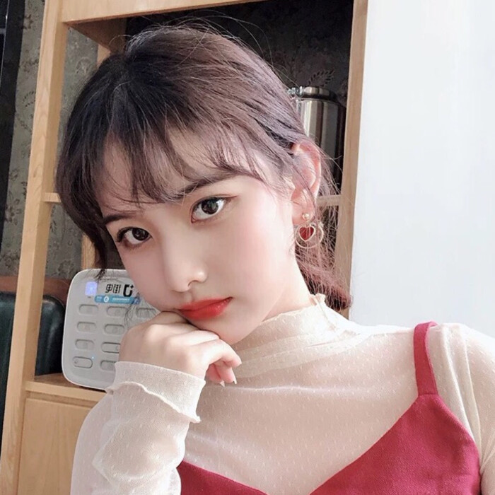 自截女头,二传请注明来自堆糖,微博-美女头像集