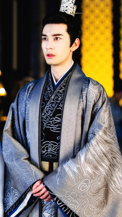 电视剧东宫|李承鄞|陈星旭|修图壁纸太子服