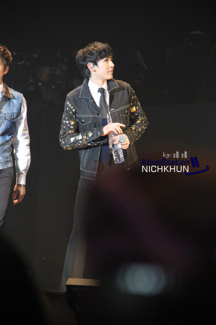 nichkhun 