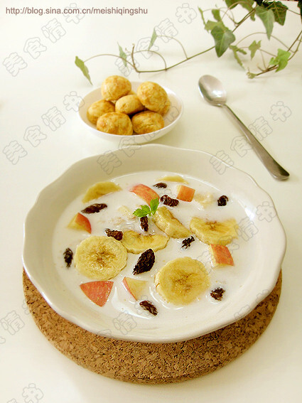 学做早餐(31)水果燕麦牛奶 材料:即食燕…-堆糖