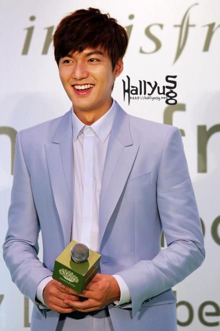 【heirs】★1217新闻★李敏镐新加坡悦诗