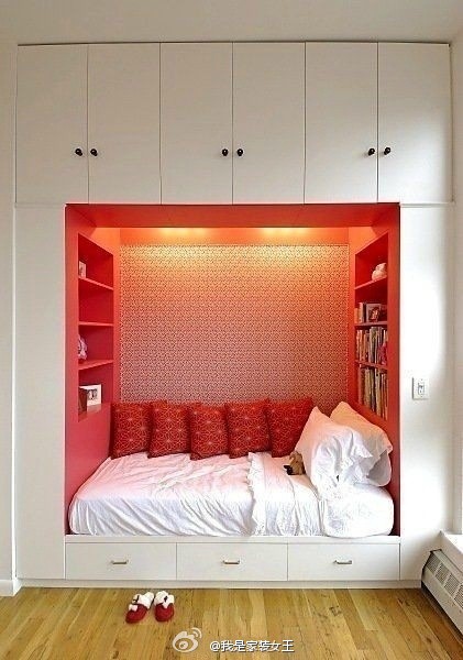 嵌入式的床,睡在墙中也可以这样温馨有个性