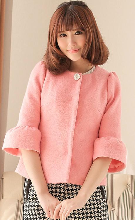 桃粉色喇叭袖简约甜美日系短外套,衣服很好,颜色漂亮 样式简洁大方