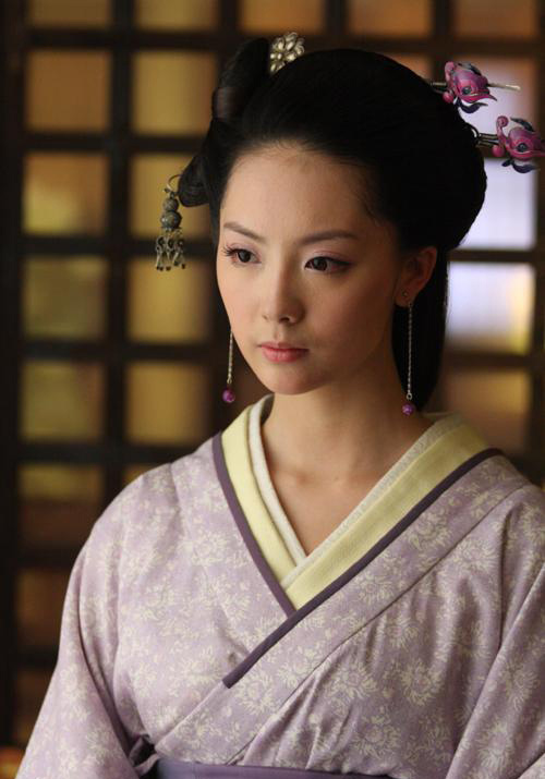 古装大戏《美人心计》定妆照 何苗 饰 墨