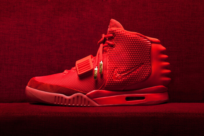 nike air yeezy ii 全红配色