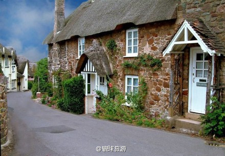 美丽恬静的英国乡村小镇.
