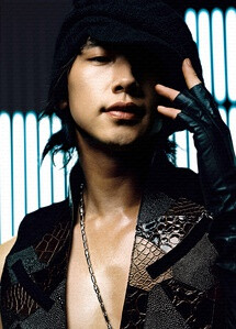 rain 本名郑智薰,韩国歌手,演员,舞 ,,模特.