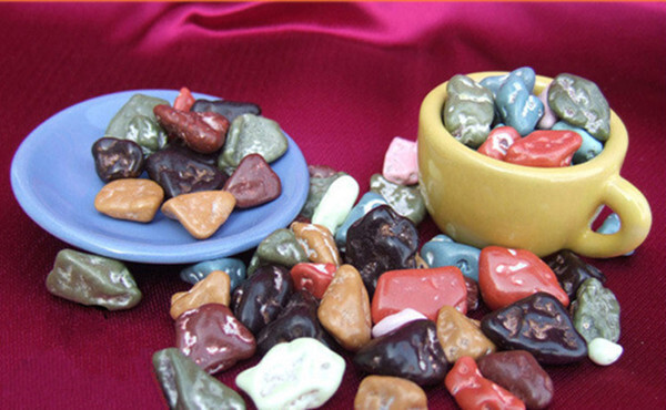 石头糖 小石头 巧克力味 怀旧零食 80后 90后 童