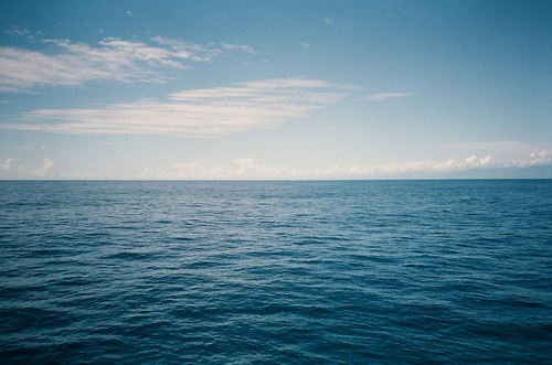 水天一色 唯美天空和大海的小清新图片