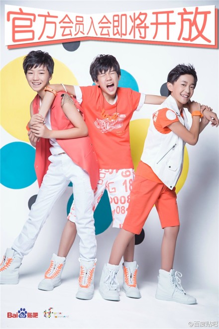 tfboys# #heart#原来这套图的合照有那么多张的.