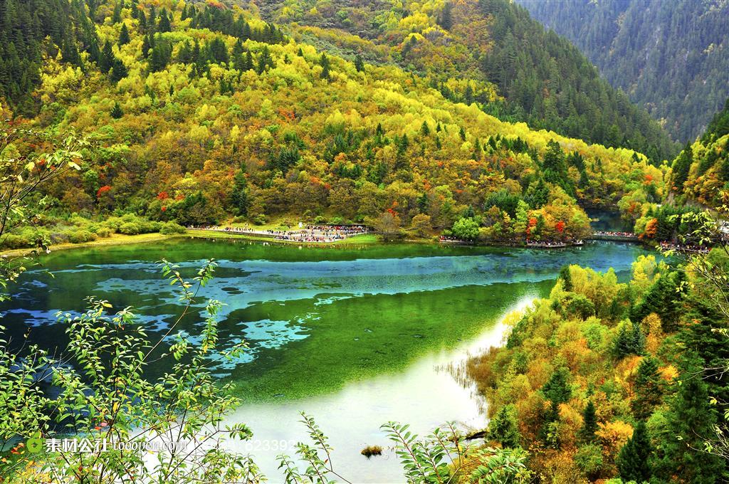 九寨沟五彩湖高清桌面图片素材