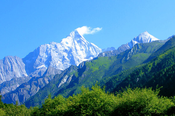 7月出游四姑娘山,重庆旅行社www.ytszg.com,长坪沟